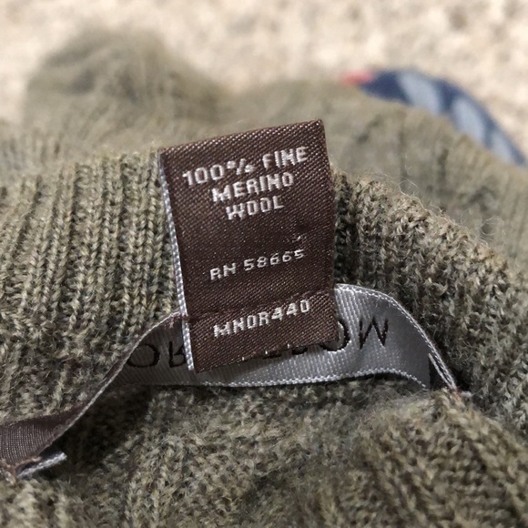 Nordstrom Sweater Vest Size Large Green Extra Fine Merino Wool Cable Knit - Picture 7 of 7